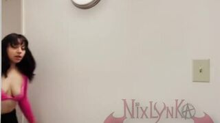 nixlynka-gold-digger-aunt-fucks-rich-nephew