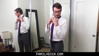 FamilyDick - Bearded Daddy Barebacks Cute Guy