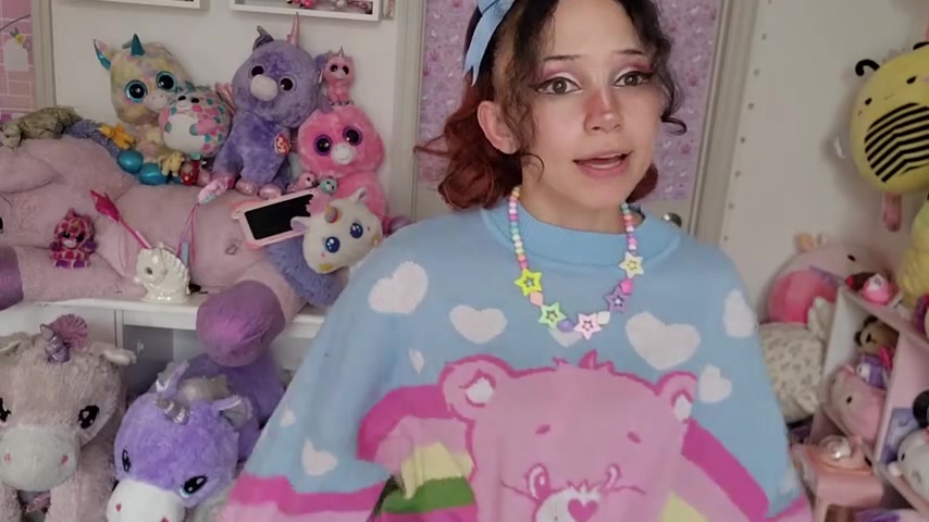 Krissi Pookie - Your Teen Daughter Is Way Too Curious