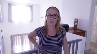 CrystalClarkXo - Naughty Bath time with my Stepmom