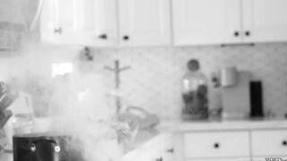 Izi Blu Sky - Stepmom Is A Trophy Wife - S5:E1