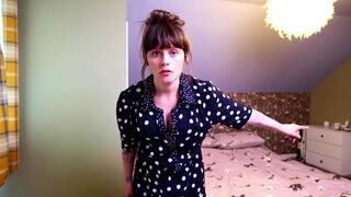 Sydney Harwin - VORE CURSE makes mommy go psycho and swallow you whole!