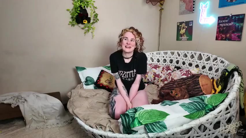 TheEleanorGee - Sister’s Divorce