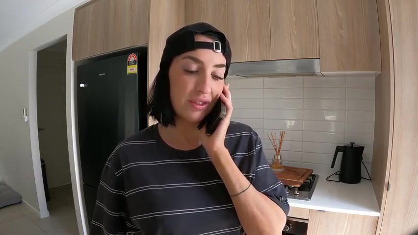 Aysha Paige - Lesbian Mom’s First Time