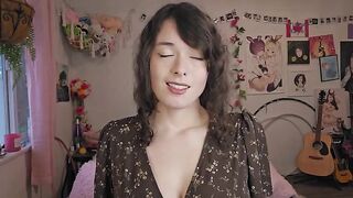 Tigger Rosey - A Message From Your Mom