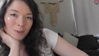 Tigger Rosey - Mommy Gets Love From Her Sweetheart