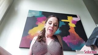 Amiee Cambridge - Play a Game with your Sexy Mom